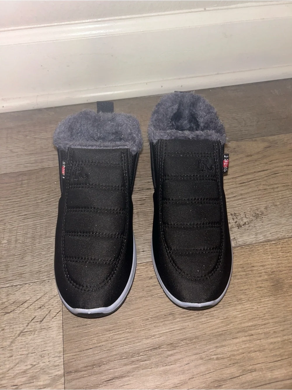 NEW Women’s Black Slip-On Fleece-Lined Shoes